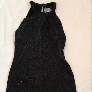 INC.HALTER BLACK TOP